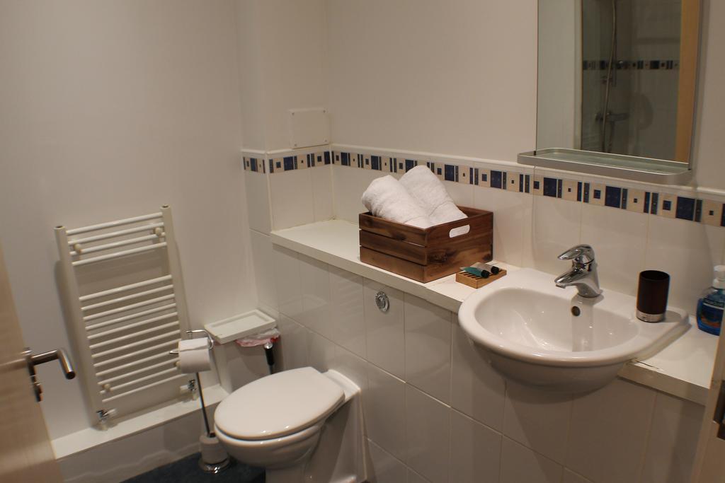 Apartment On Drybrough Crescent 3/6 Édimbourg Extérieur photo